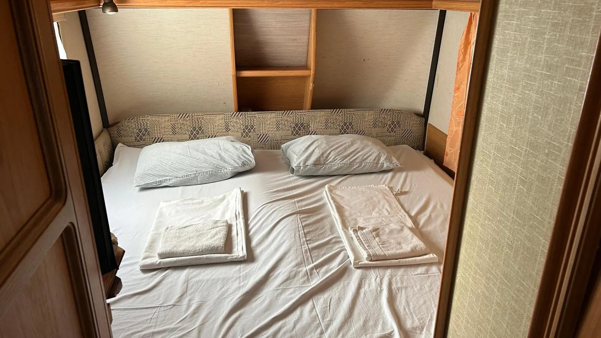 Camper For Two Hotel Banjole 0*,  Croatia